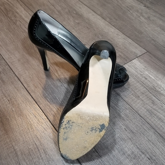 Marc Fisher Women's Black Platform Peep Toe Pumps Size 8.5 - Picture 5 of 6
